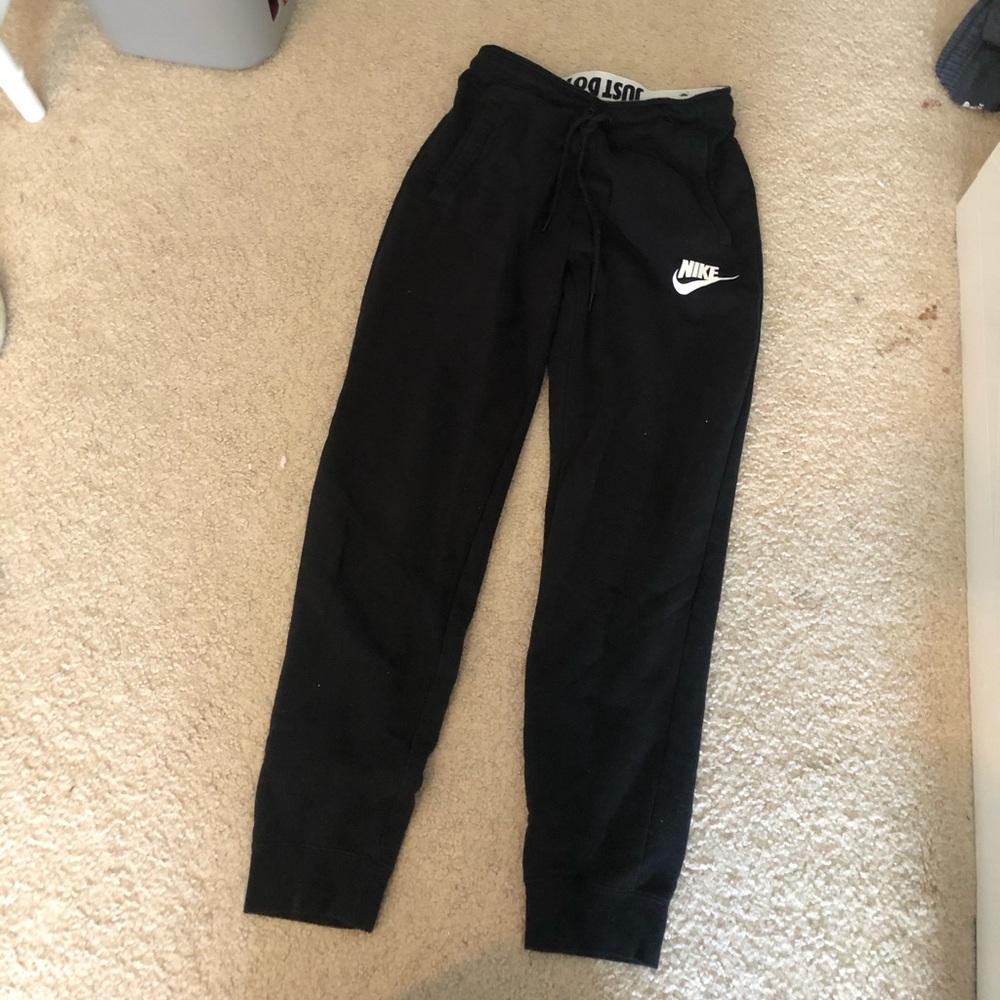 nike sweatpants